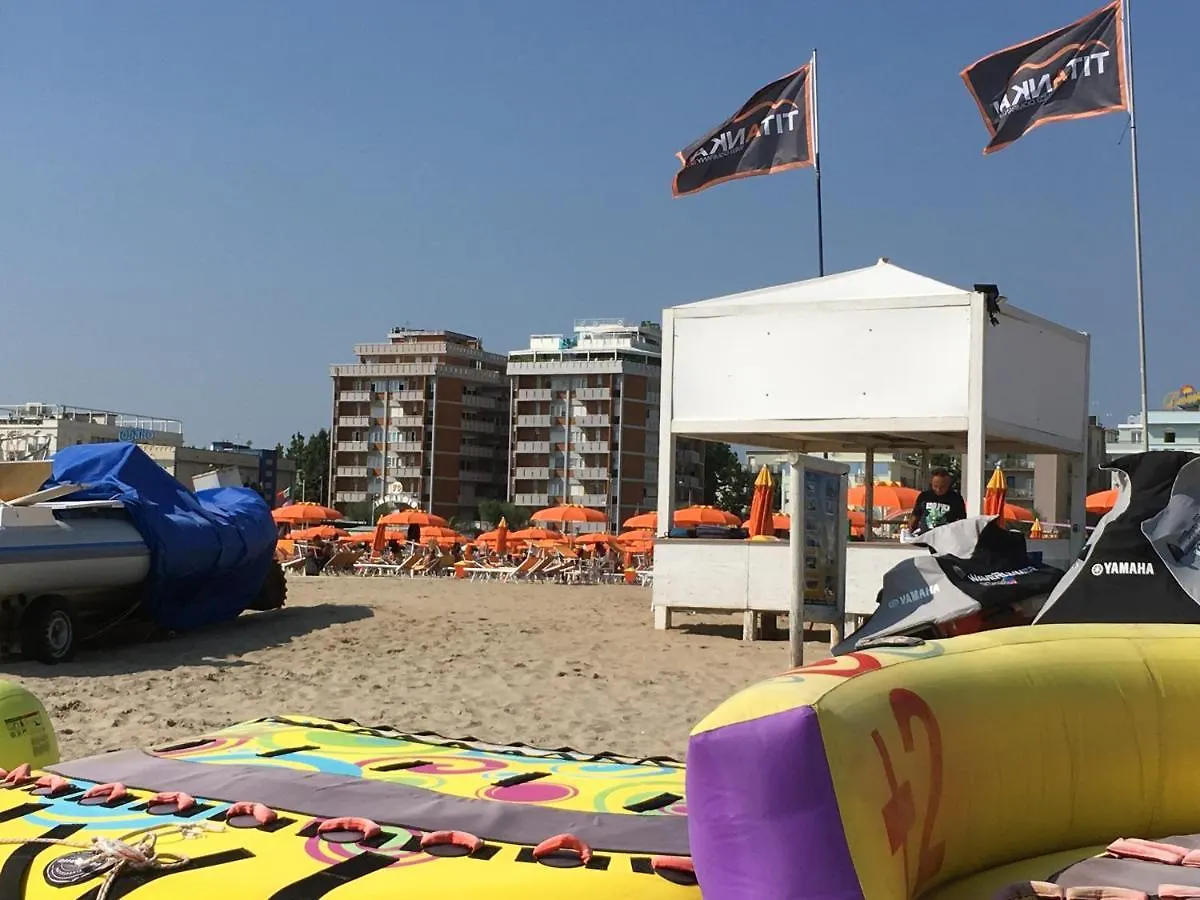 Your Home On The Beach Rimini Apartament