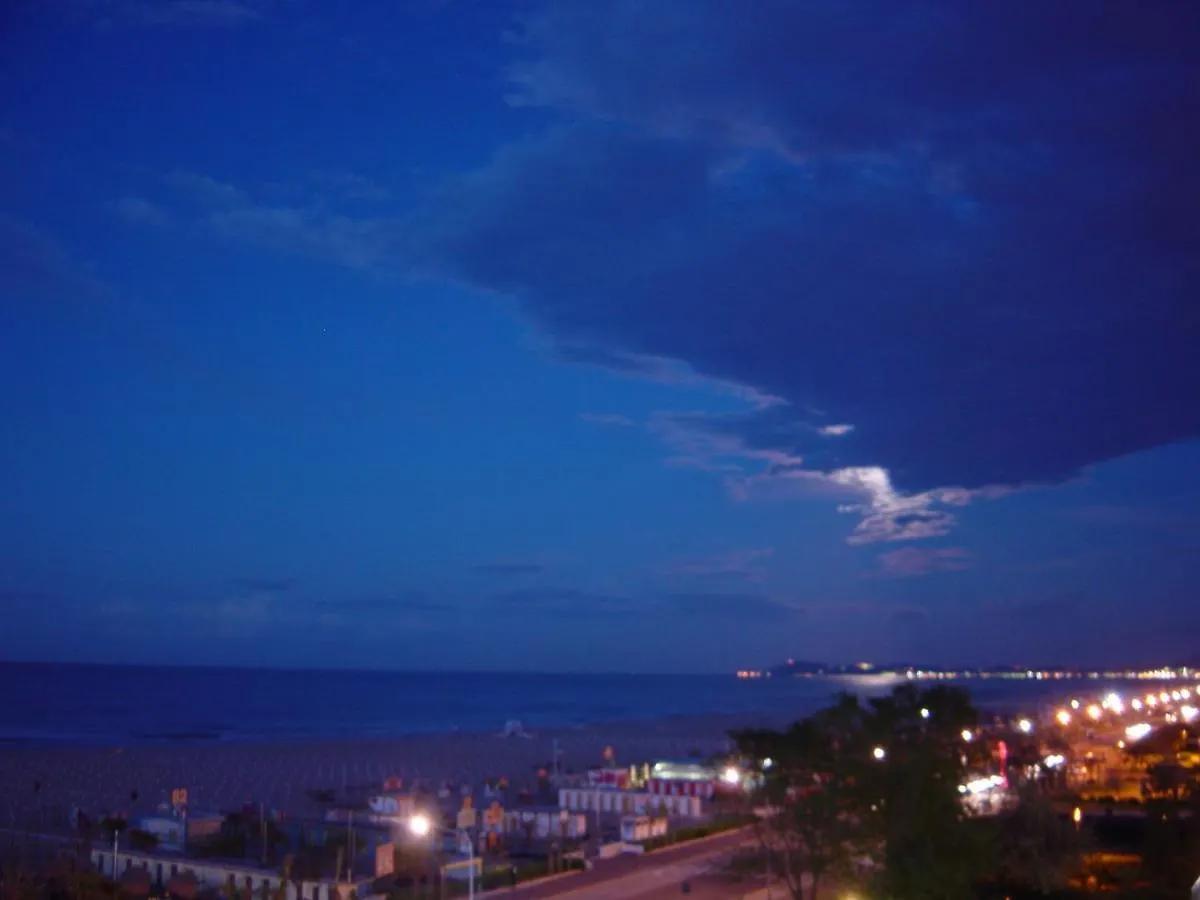 Apartment Your Home On The Beach Rimini Italy