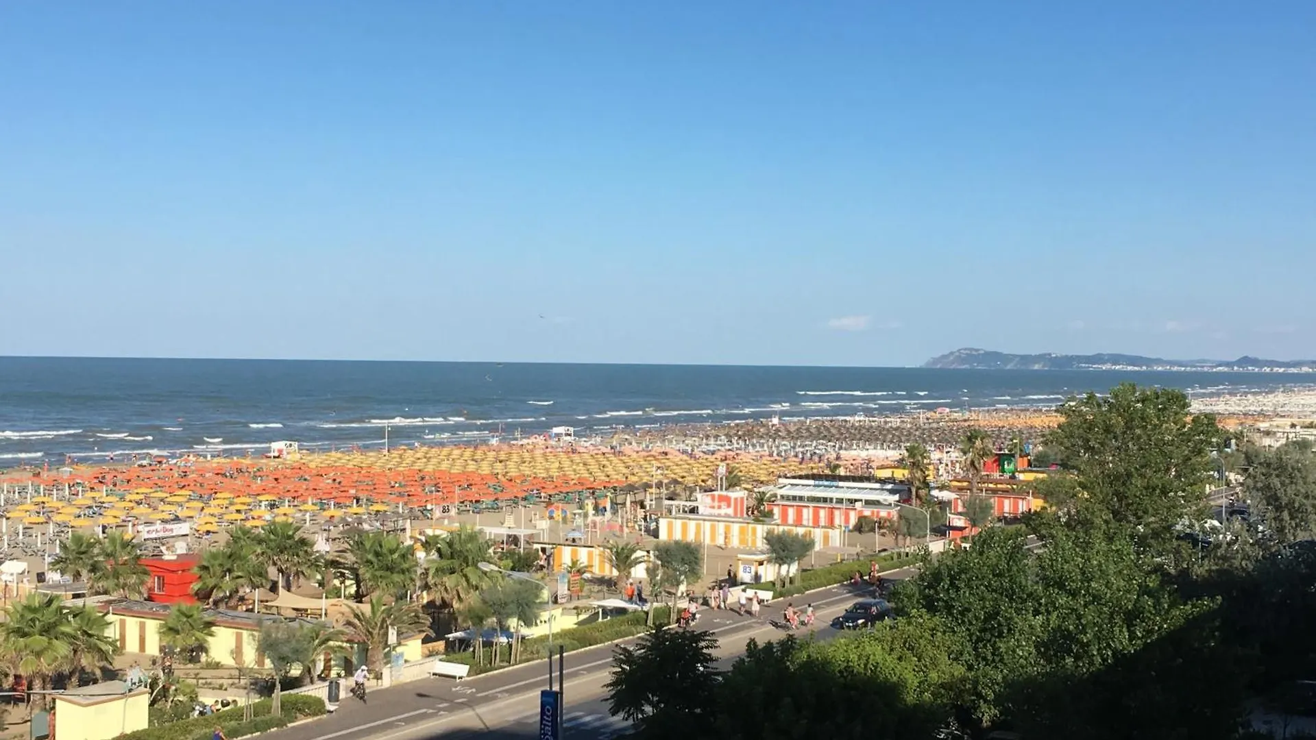 Apartment Your Home On The Beach Rimini